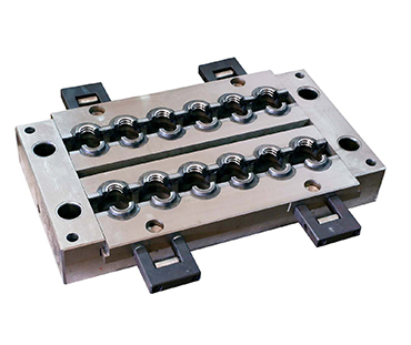 進口注塑模具設計